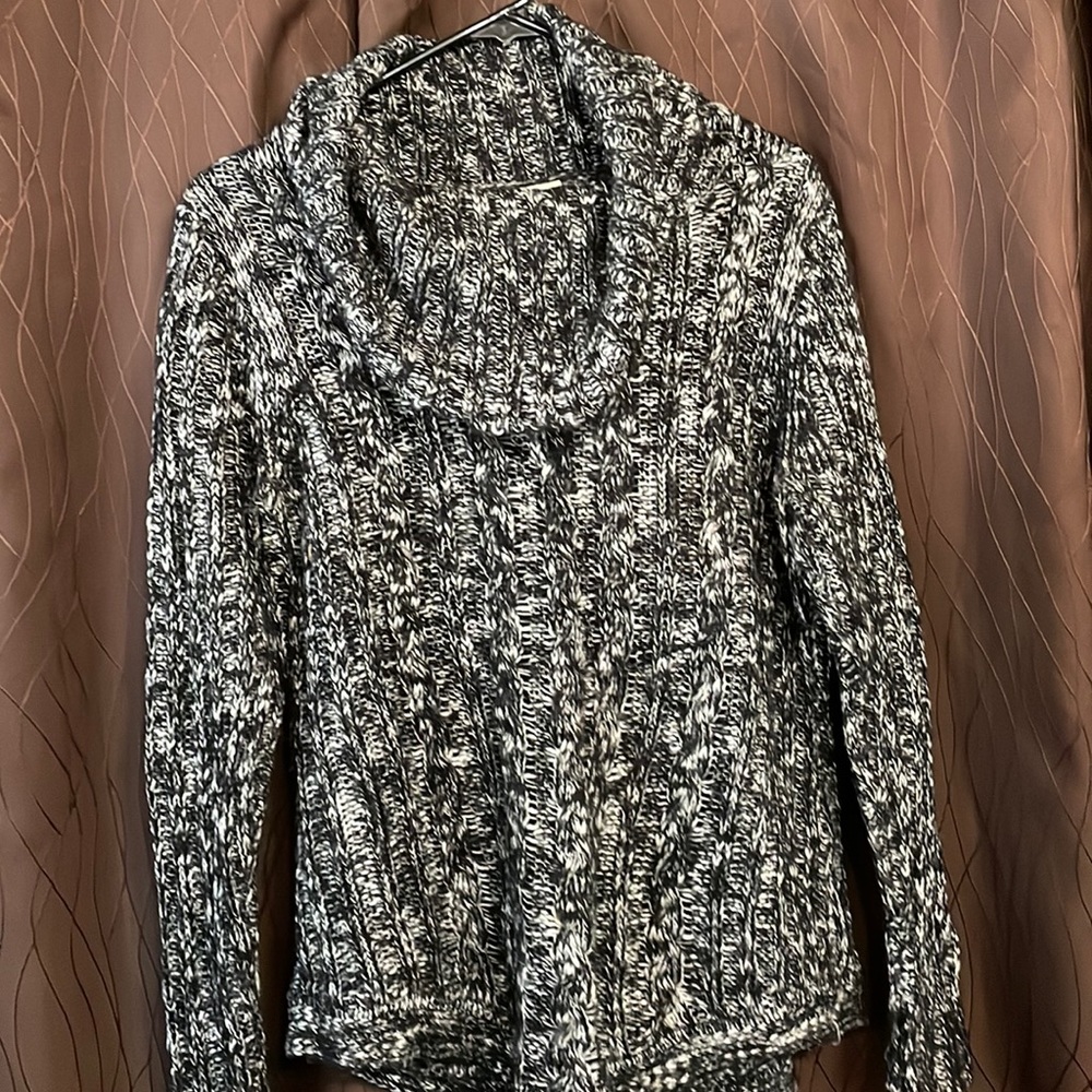 Sweater cowl neck